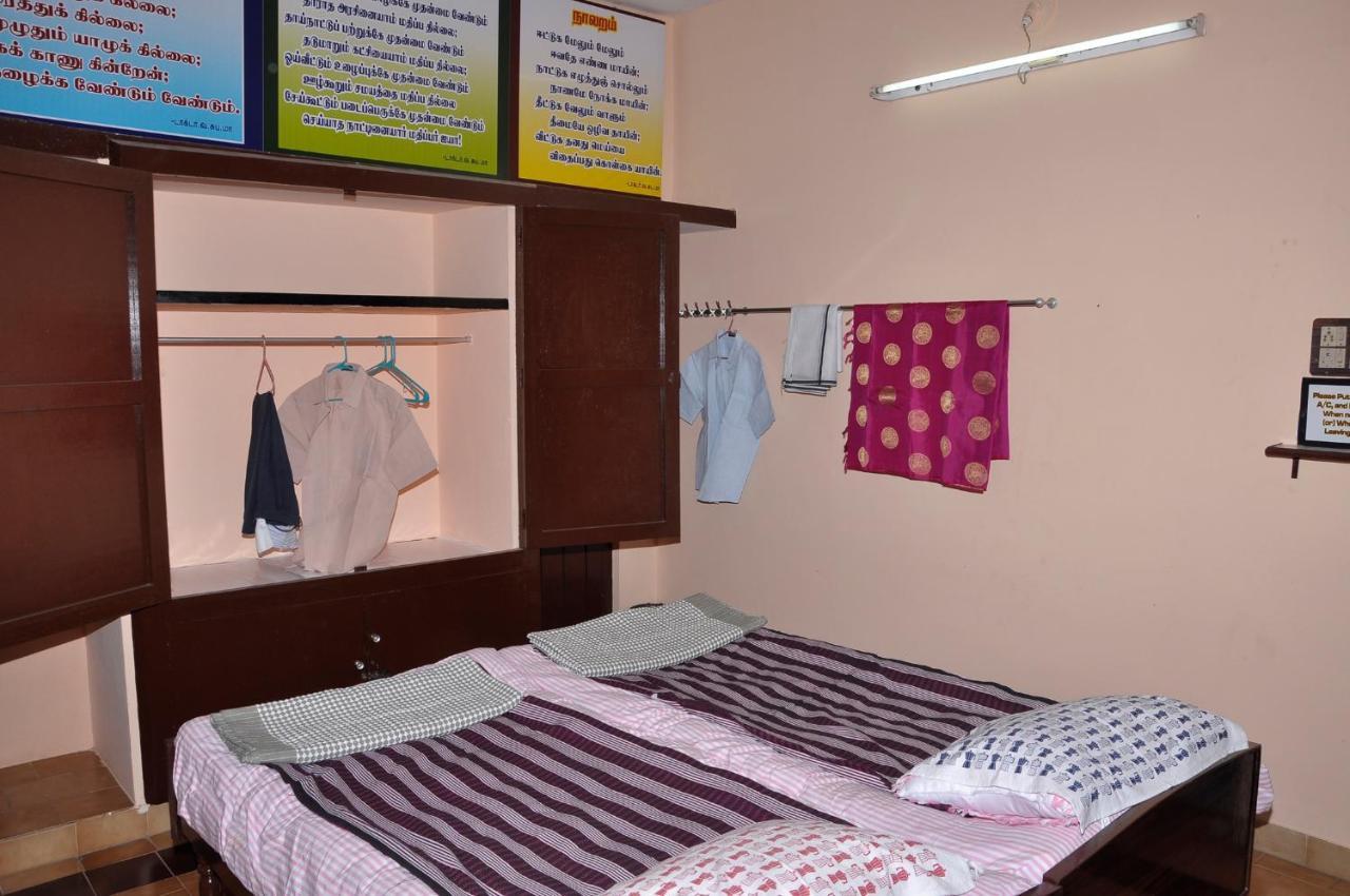 צ'ידמבראם Homestay Senthil Akam מראה חיצוני תמונה