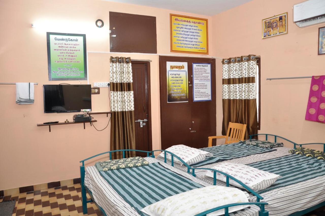 צ'ידמבראם Homestay Senthil Akam מראה חיצוני תמונה