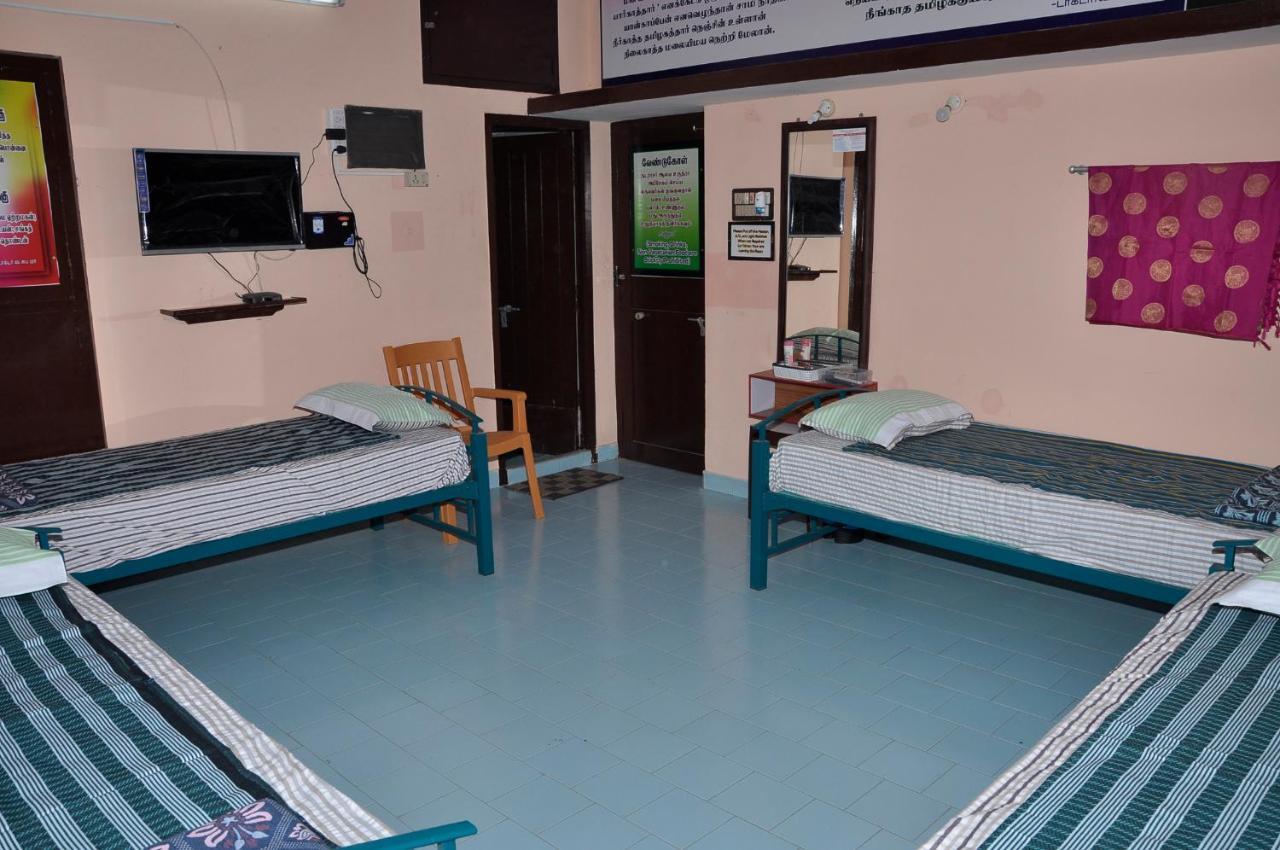 צ'ידמבראם Homestay Senthil Akam מראה חיצוני תמונה